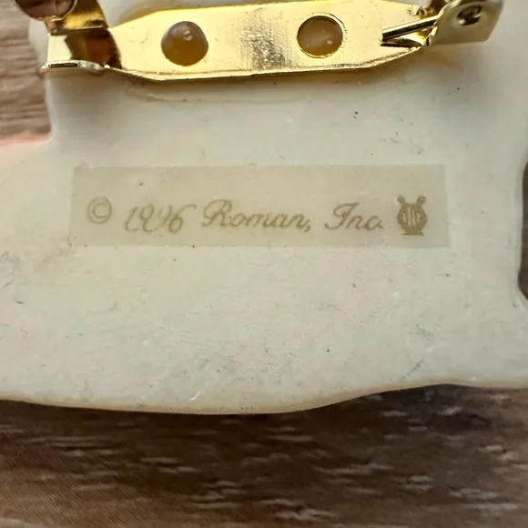 The Roman Co. 1996 Saraphin Evangelina Angel of Mercy Brooch - Picture 3 of 3